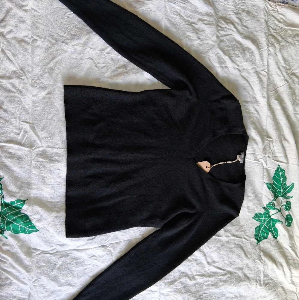 SOLD - Picture 1 of 4